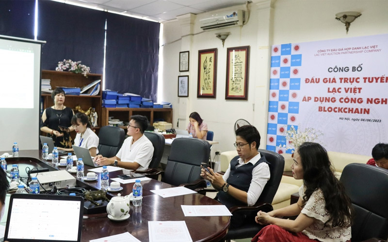 dịch vụ đấu giá bất động sản